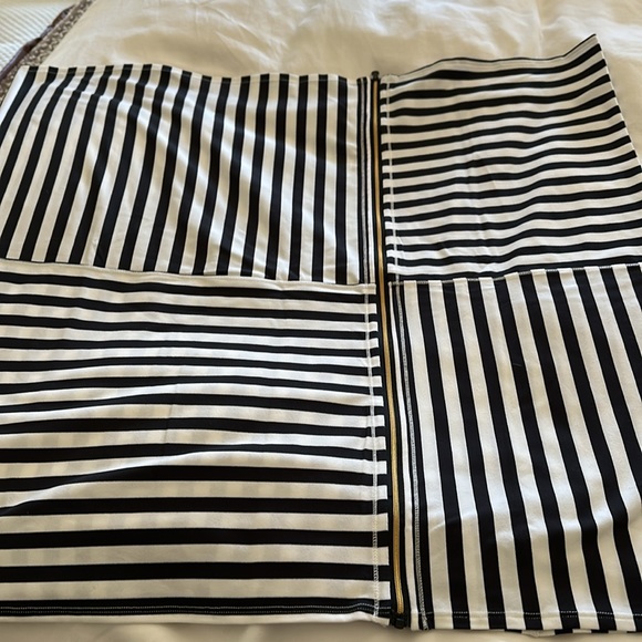 Lululemon Vinyasa Scarf - Picture 2 of 4